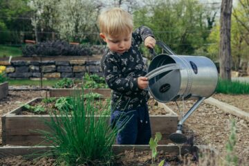 Kids gardening